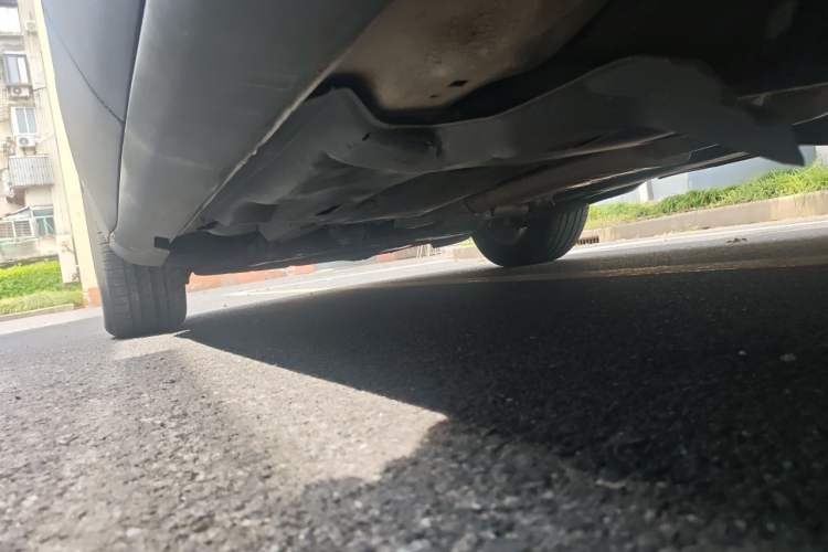Used Jeep Cherokee 2016 2.0L Superior Edition Chassis Rear Left