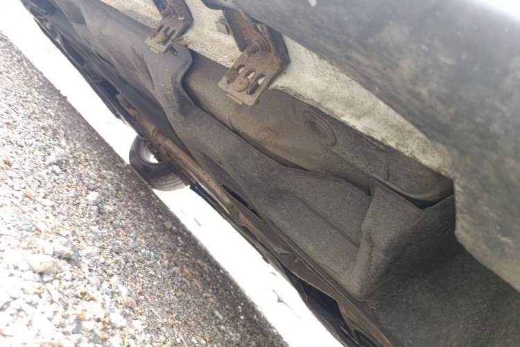 Used Jeep Cherokee 2016 2.0L Superior Edition Chassis Rear Left