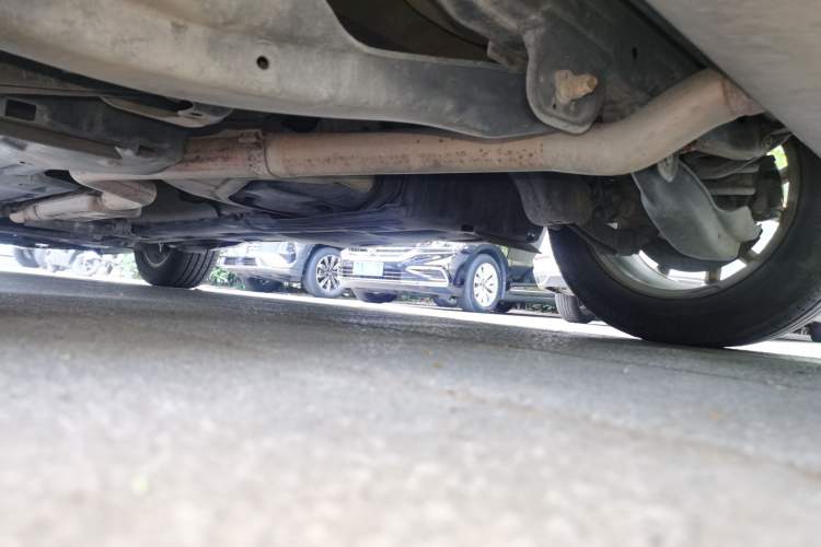 Used Jeep Cherokee 2016 2.4L Leading Edition Chassis Rear Left