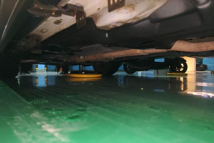 Used Jeep Cherokee 2016 2.4L Superior Edition Chassis Rear Left