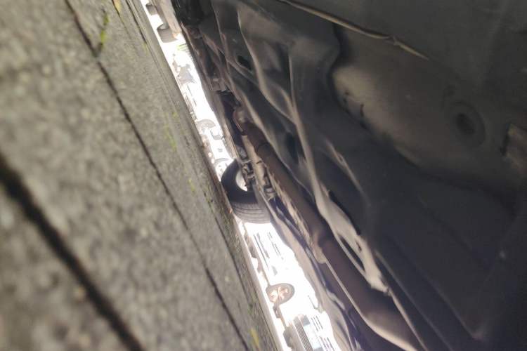 Used Jeep Cherokee 2016 2.0L Smart Version Chassis Rear Left
