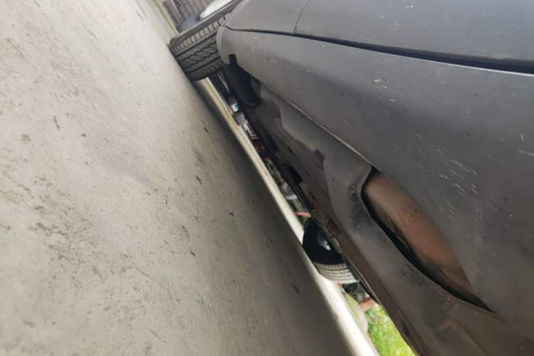 Used Jeep Cherokee 2016 2.0L Leading Edition Chassis Rear Left