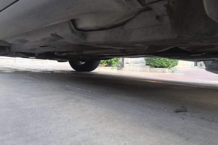 Used Jeep Cherokee 2016 2.0L Superior Edition Chassis Rear Left
