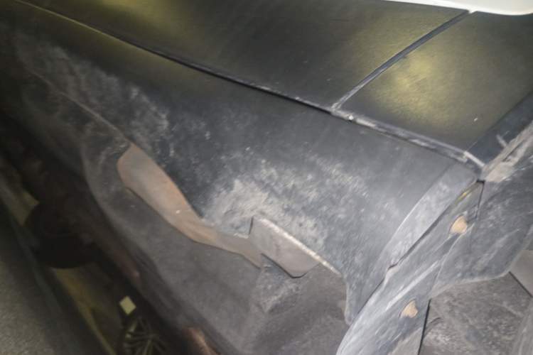 Used Jeep Cherokee 2016 2.4L Professional Edition Chassis Rear Left