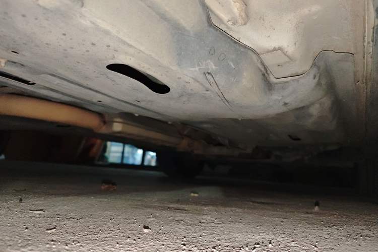 Used Jeep Cherokee 2016 2.4L Leading Edition Chassis Rear Right