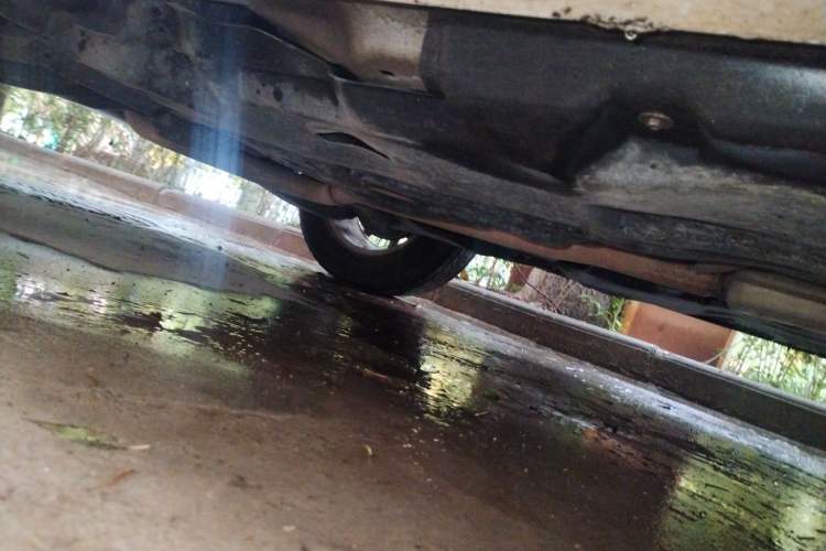 Used Jeep Cherokee 2016 2.4L Professional Edition Chassis Rear Right