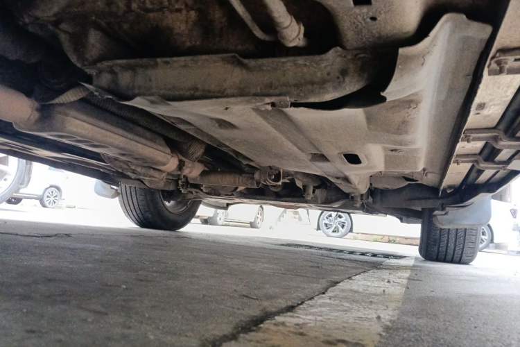 Used Jeep Cherokee 2016 2.4L Professional Smart Version Chassis Rear Right