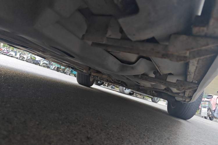 Used Jeep Cherokee 2016 2.4L Leading Edition Chassis Rear Right