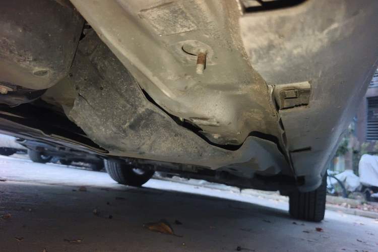 Used Jeep Cherokee 2016 2.0L Superior Edition Chassis Rear Right