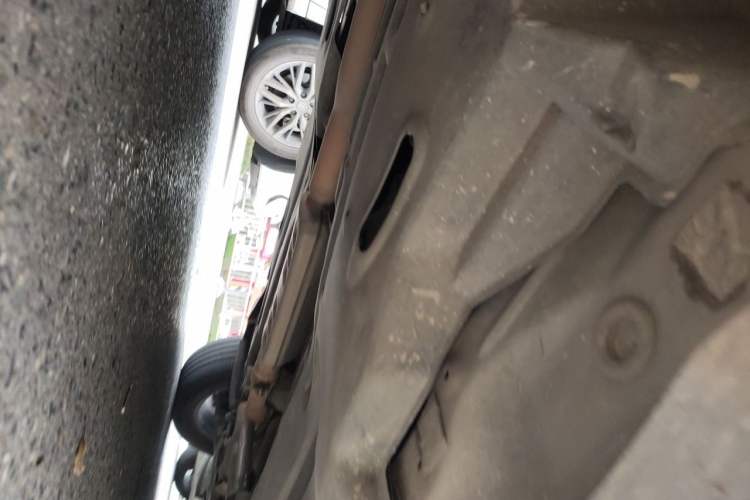 Used Jeep Cherokee 2016 2.4L 75th Anniversary Edition Chassis Rear Right