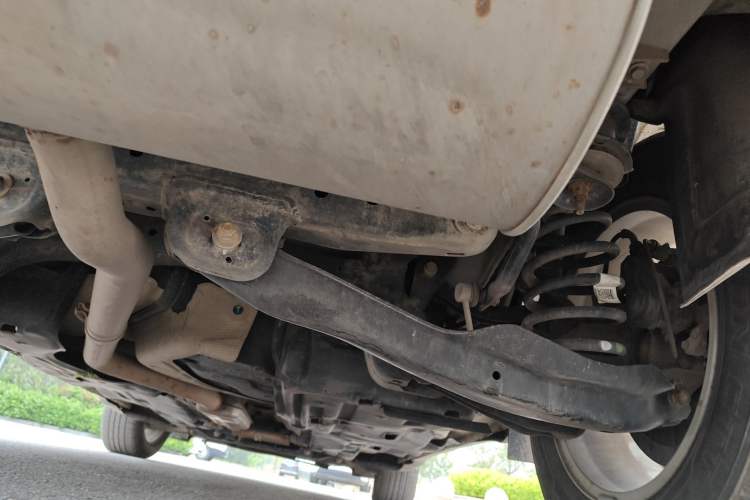 Used Jeep Cherokee 2016 2.0L Superior Edition Chassis Rear Right