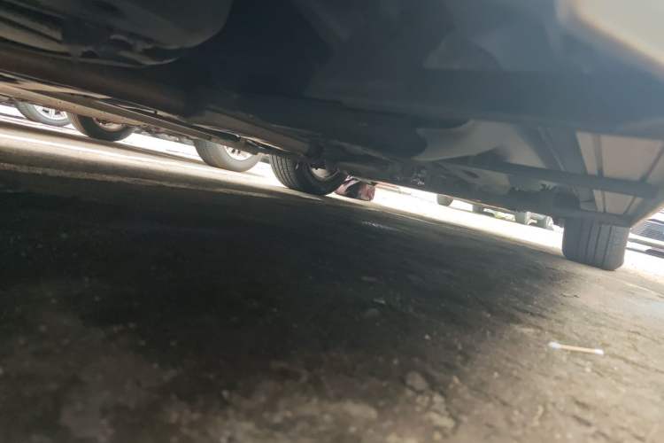 Used Jeep Cherokee 2016 2.4L Leading Smart Version Chassis Rear Right