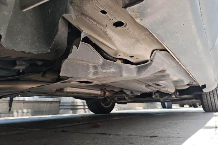 Used Jeep Cherokee 2016 2.0L Superior Edition Chassis Rear Right