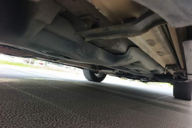 Used Jeep Cherokee 2016 2.4L All-in-One Edition Chassis Rear Right