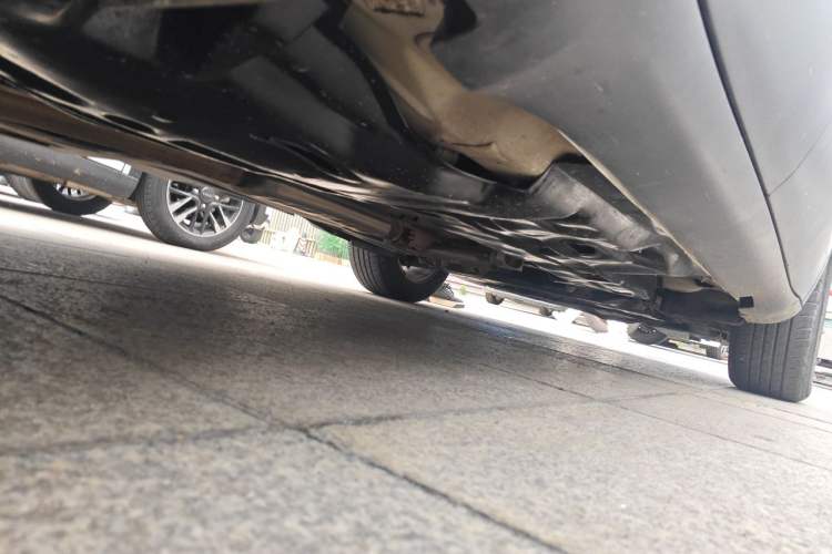Used Jeep Cherokee 2016 2.0L Superior Edition Chassis Rear Right