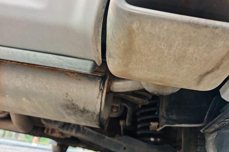 Used Jeep Cherokee 2016 2.4L Professional Edition Chassis Rear Right
