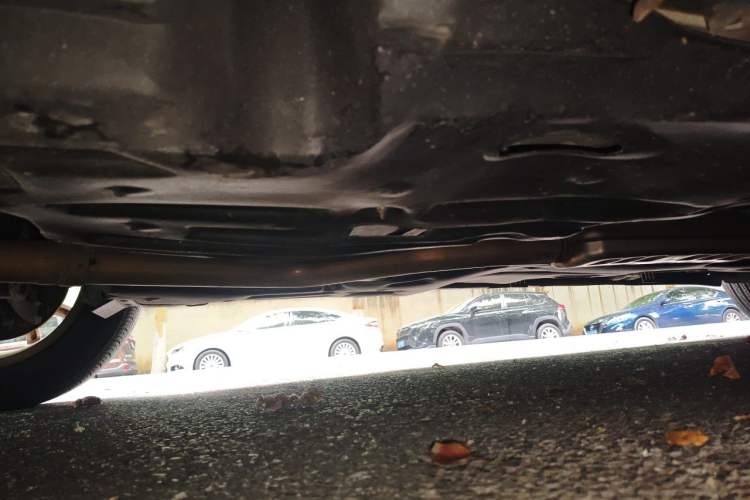 Used Jeep Cherokee 2016 2.4L Leading Edition Chassis Rear Right