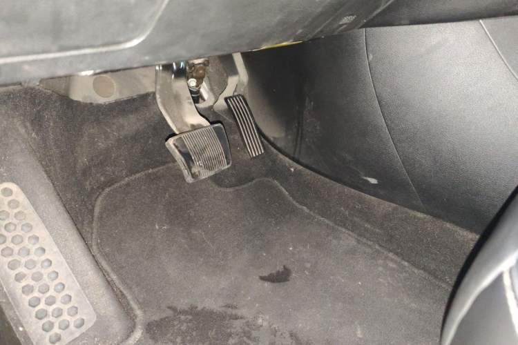 Used Jeep Cherokee 2016 2.4L Leading Edition Driver Seat