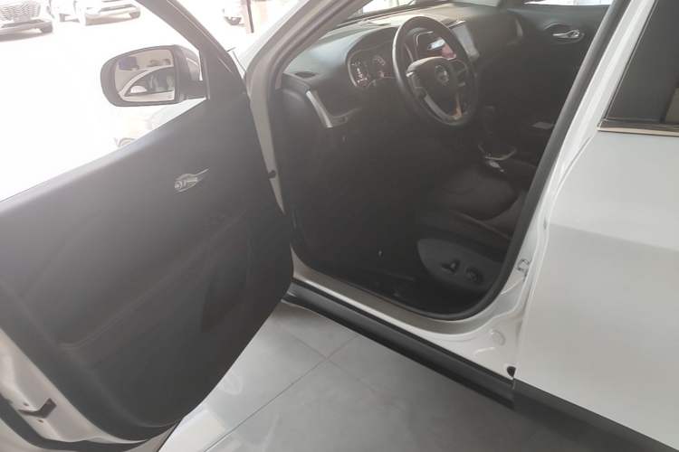 Used Jeep Cherokee 2016 2.4L Leading Edition Driver Seat