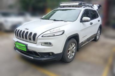 Used Jeep Cherokee 2016 2.4L Professional Smart Version