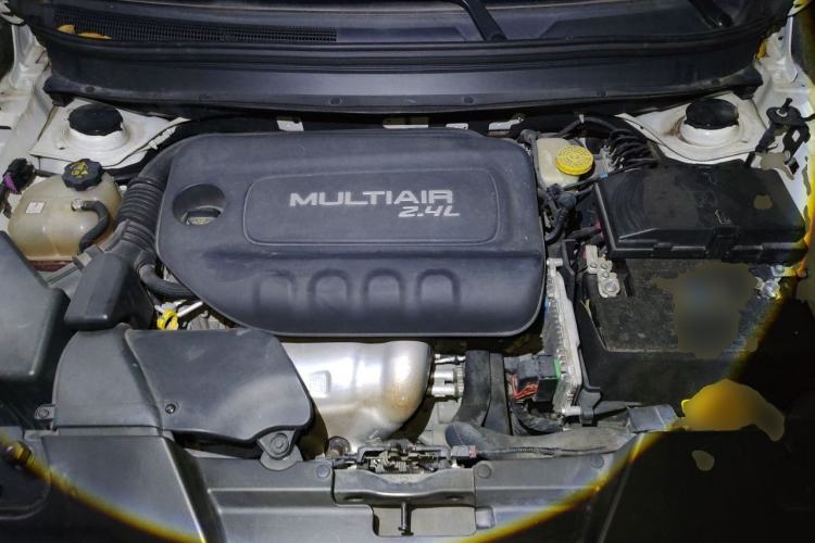 Used Jeep Cherokee 2016 2.4L Leading Edition Engine Bay