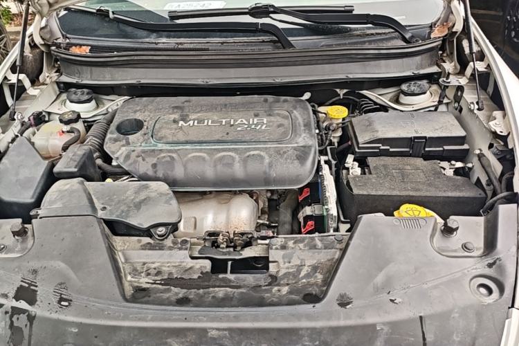 Used Jeep Cherokee 2016 2.4L Professional Smart Version Engine Bay