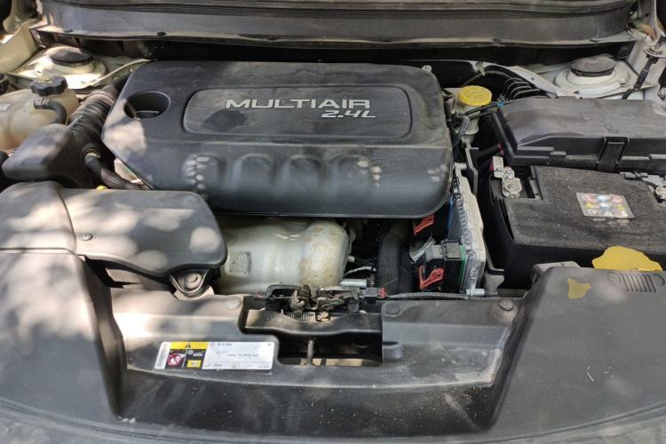 Used Jeep Cherokee 2016 2.4L Professional Smart Version Engine Bay