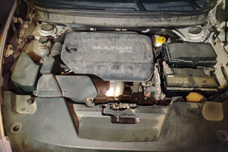 Used Jeep Cherokee 2016 2.4L Leading Edition Engine Bay