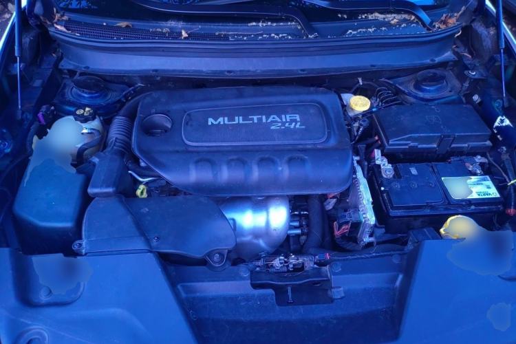 Used Jeep Cherokee 2016 2.4L Leading Edition Engine Bay