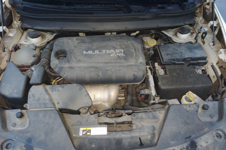 Used Jeep Cherokee 2016 2.4L Leading Edition Engine Bay