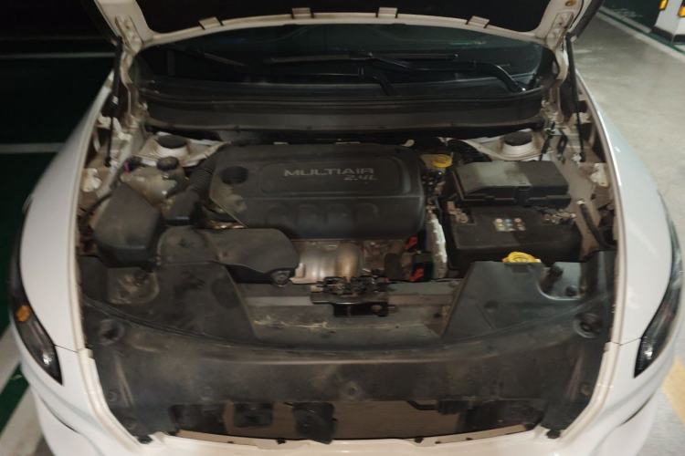 Used Jeep Cherokee 2016 2.4L 75th Anniversary Edition Engine Bay