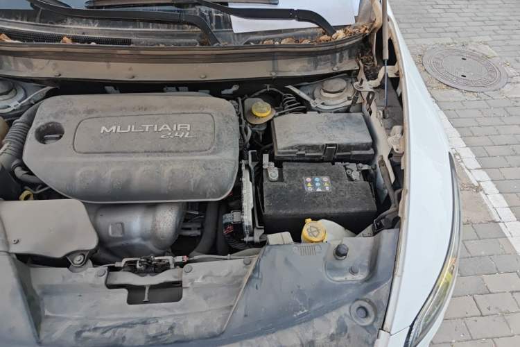 Used Jeep Cherokee 2016 2.4L Professional Smart Version Engine Bay Left