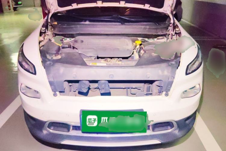 Used Jeep Cherokee 2016 2.4L Professional Edition Engine Bay