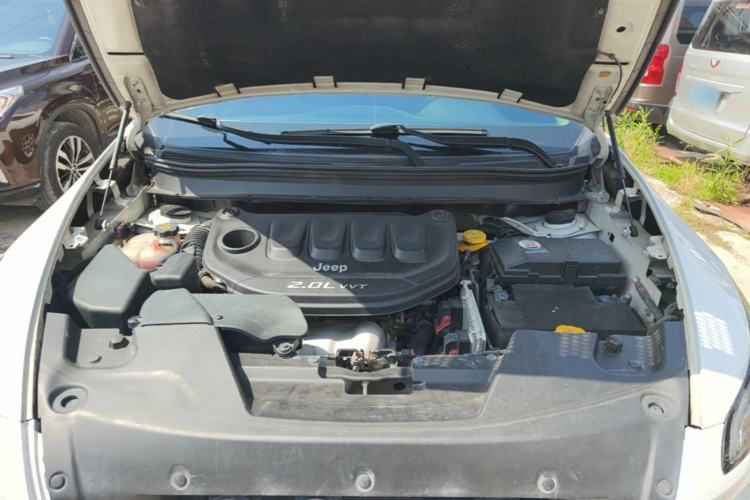 Used Jeep Cherokee 2016 2.0L Smart Version Engine Bay