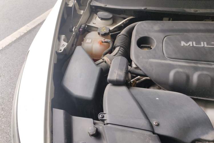 Used Jeep Cherokee 2016 2.4L Leading Smart Version Engine Bay Right