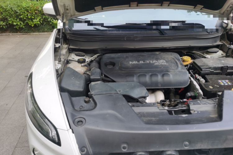 Used Jeep Cherokee 2016 2.4L Leading Edition Engine Bay Right