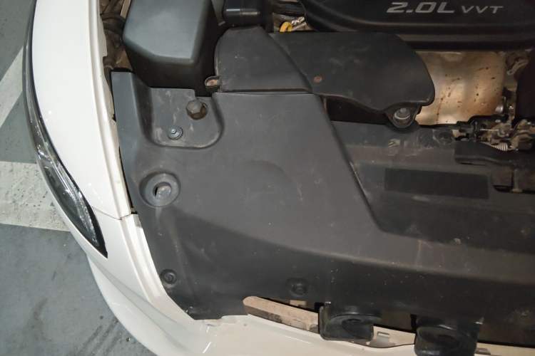 Used Jeep Cherokee 2016 2.0L Superior Edition Engine Bay Right