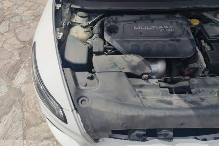 Used Jeep Cherokee 2016 2.4L Leading Smart Version Engine Bay Right