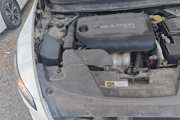 Used Jeep Cherokee 2016 2.4L All-in-One Edition Engine Bay Right