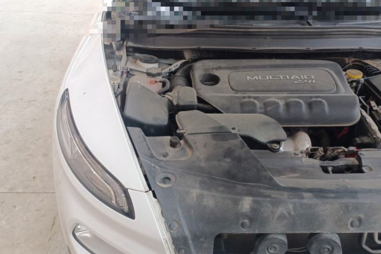 Used Jeep Cherokee 2016 2.4L Professional Edition Engine Bay Right