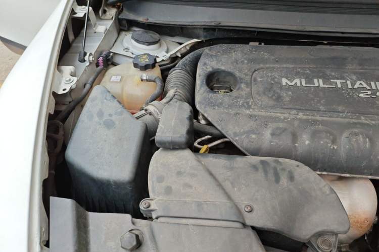 Used Jeep Cherokee 2016 2.4L Professional Smart Version Engine Bay Right