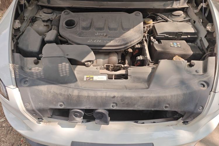 Used Jeep Cherokee 2016 2.0L Smart Version Engine Bay