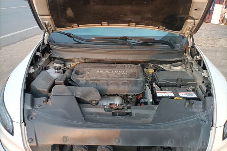 Used Jeep Cherokee 2016 2.4L Leading Smart Version Engine Bay