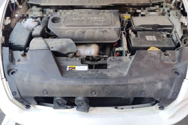 Used Jeep Cherokee 2016 2.4L Leading Edition Engine Bay
