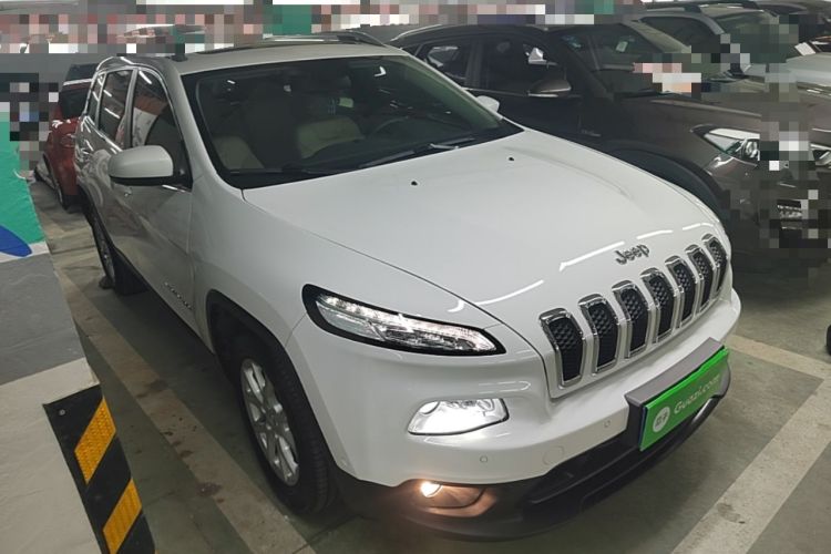 Used Jeep Cherokee 2016 2.0L Superior Edition Exterior 1