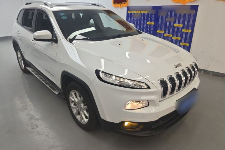 Used Jeep Cherokee 2016 2.4L Leading Edition Exterior 1