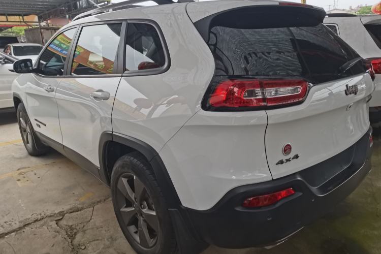 Used Jeep Cherokee 2016 2.4L 75th Anniversary Edition Exterior 3