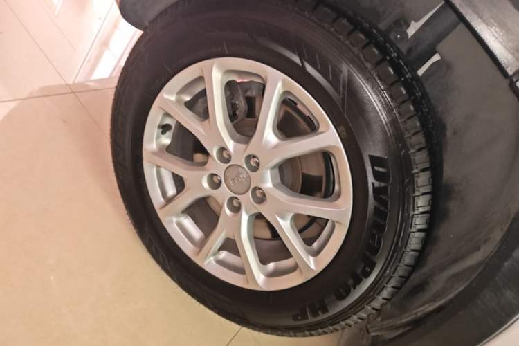 Used Jeep Cherokee 2016 2.4L Professional Edition Exterior 3