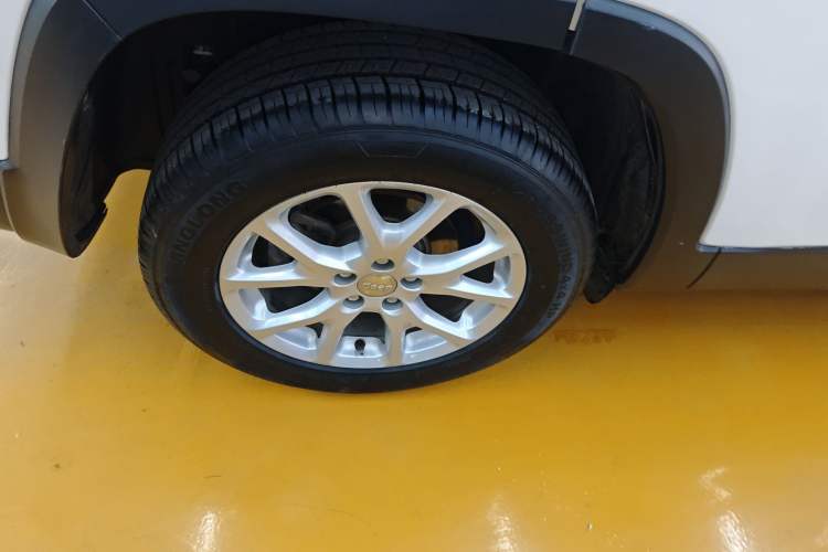 Used Jeep Cherokee 2016 2.4L Leading Edition Exterior 5