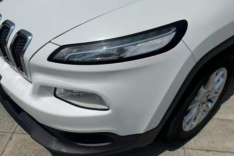 Used Jeep Cherokee 2016 2.4L Leading Edition Exterior 6